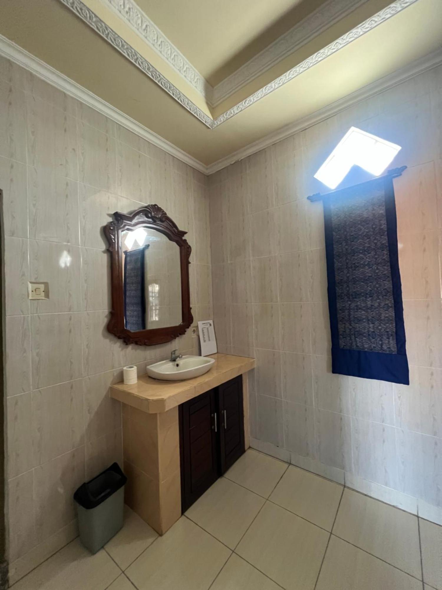 Banana Home Stay Ubud ภายนอก รูปภาพ